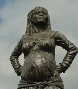 Statue de la Mulatresse Solitude